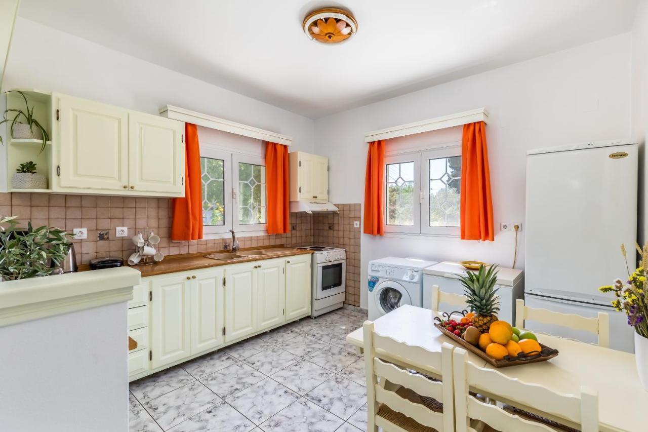Casa Mia - 5 Min From Stafilos Beach 스코펠로스 타운 외부 사진